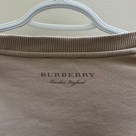 Burberry Sweatshirt - Picture 2 of 5